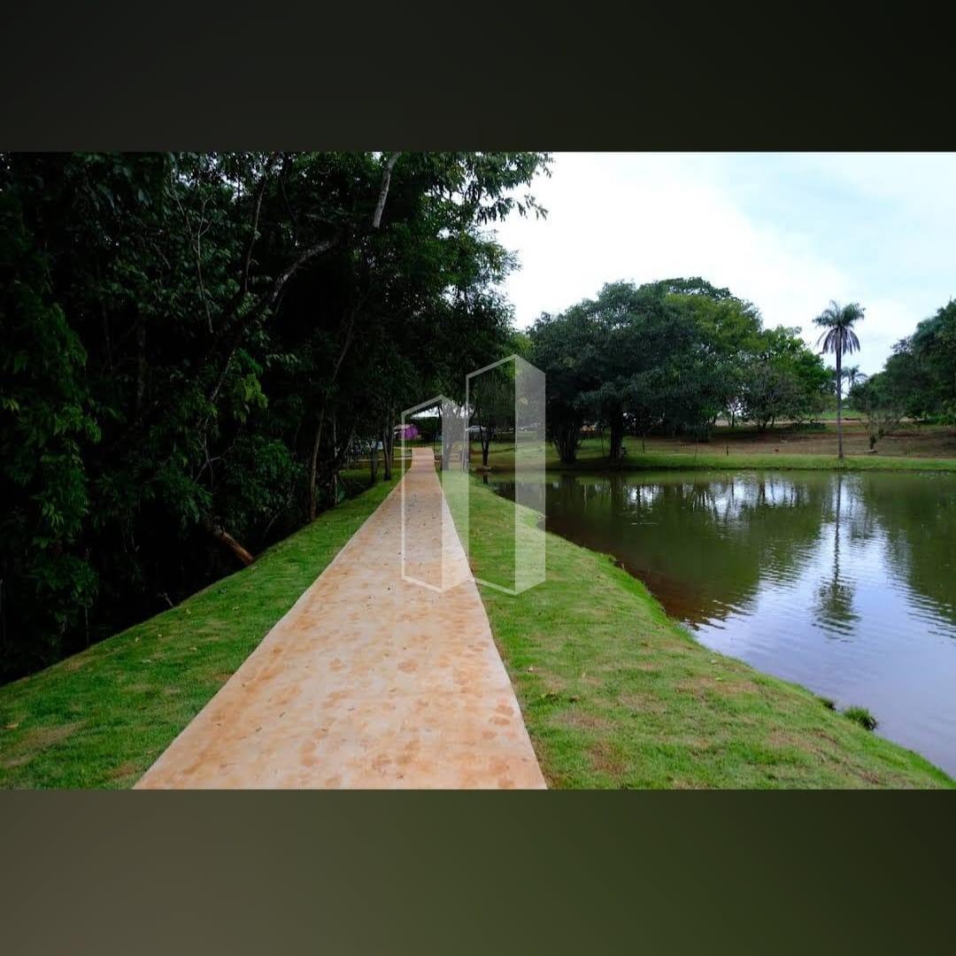 Casa à venda com 3 quartos, 3 suítes, 3 vagas e 143m² no Nova Goianira, Goianira (GO) — foto 7 de 11