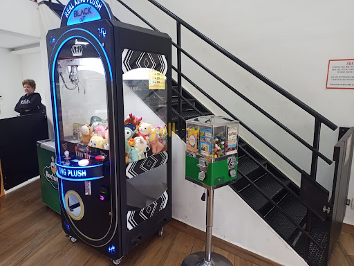 Hamburgueria no Boulevard Verdes Lagos - Arujá por R$300.000 para venda 