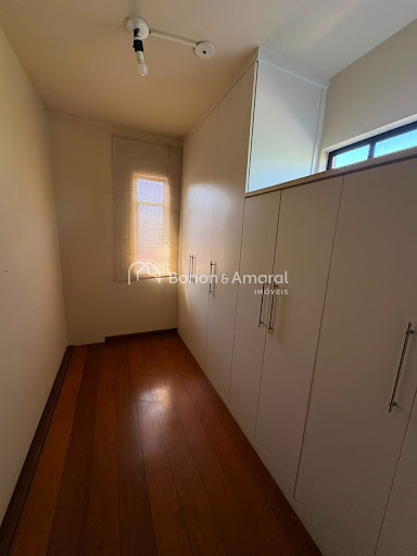 Casa, 3 quartos, 270 m² - Foto 17