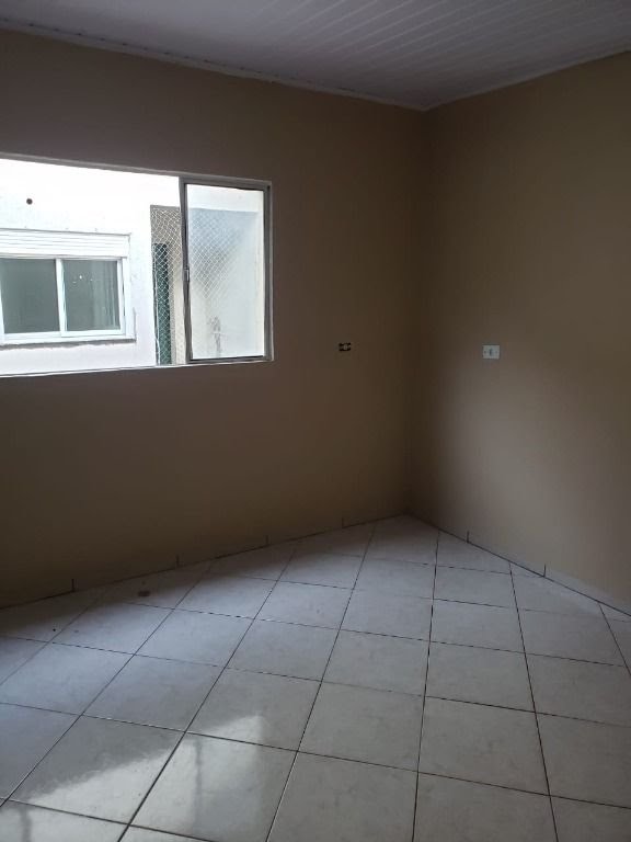 Casa à venda com 4 quartos, 1 suíte e 230m² no Condomínio Country Club, Arujá (SP) — foto 12 de 18