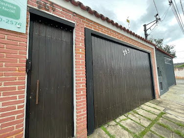 Lindo Sobrado com Edícula à venda, 265 m² por R$ 850.000 - Vila Industrial - Mogi das Cruzes/SP