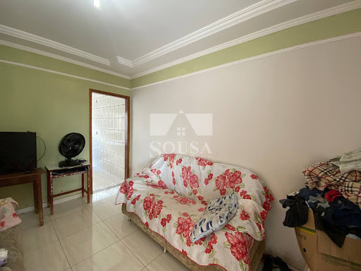 Casa à venda no bairro Santa Mônica em Uberlândia.