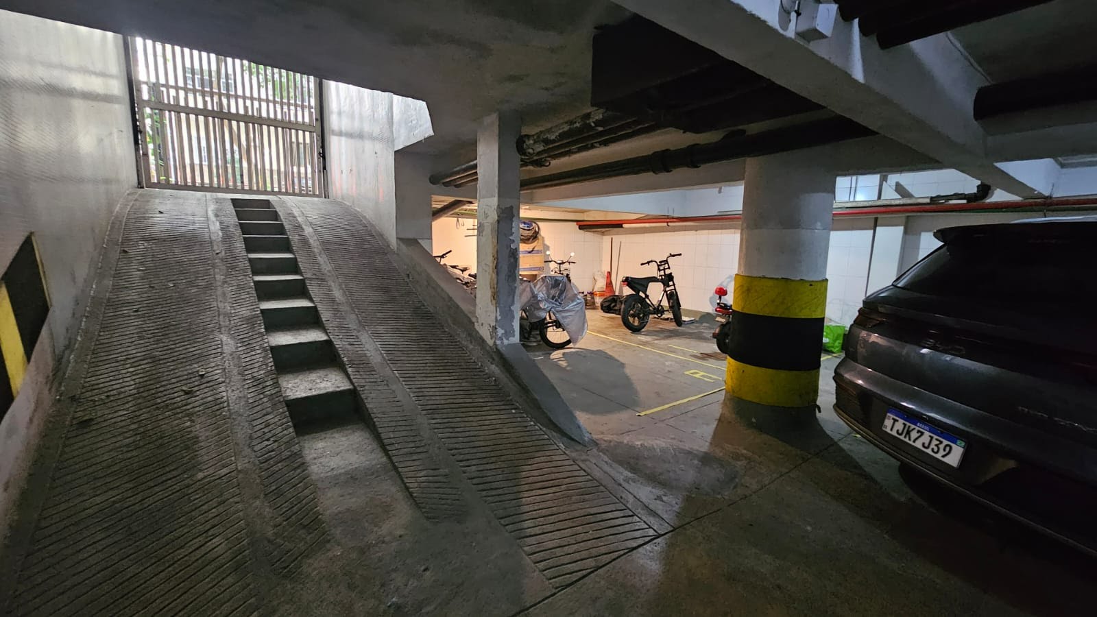 Cobertura à venda com 4 quartos, 2 suítes, 1 vaga e 190m² no Leme, Rio de Janeiro (RJ) — foto 29 de 30