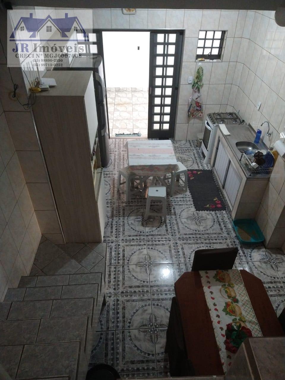 Casa à venda com 2 quartos, 1 banheiro, 1 vaga e 101m² no Avenida, Itajubá (MG) — foto 13 de 16