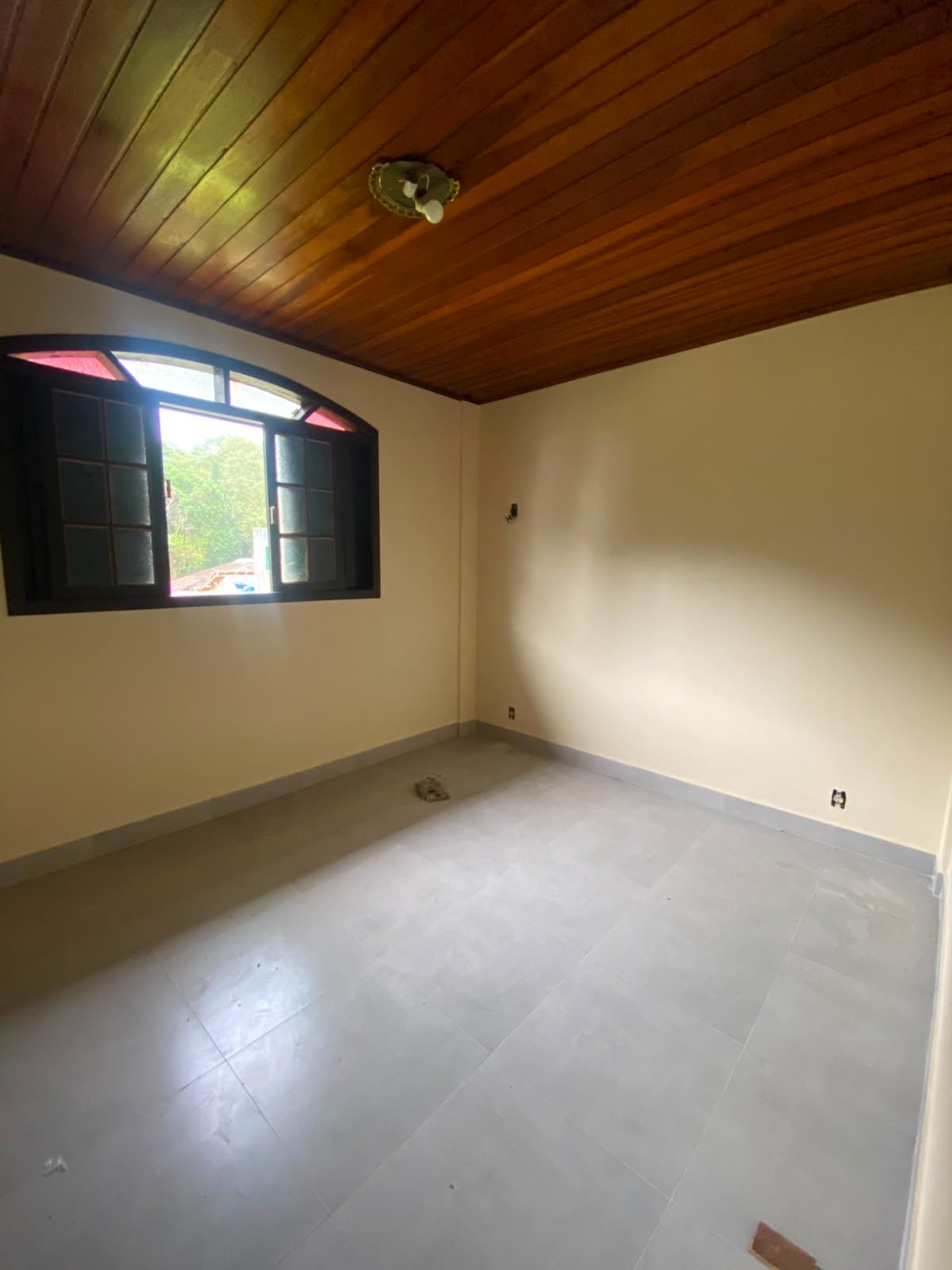 Casa para alugar com 2 quartos, 1 suíte, 1 vaga e 90m² no Vargem Grande, Rio de Janeiro (RJ) — foto 2 de 9