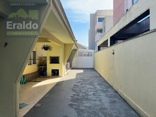 Casa em Balneário Caiobá - Matinhos, PR