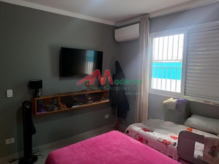 Casa à venda com 4 quartos, 1 suíte, 2 vagas e 273m² no Rudge Ramos, São Bernardo do Campo (SP) — foto 17 de 30