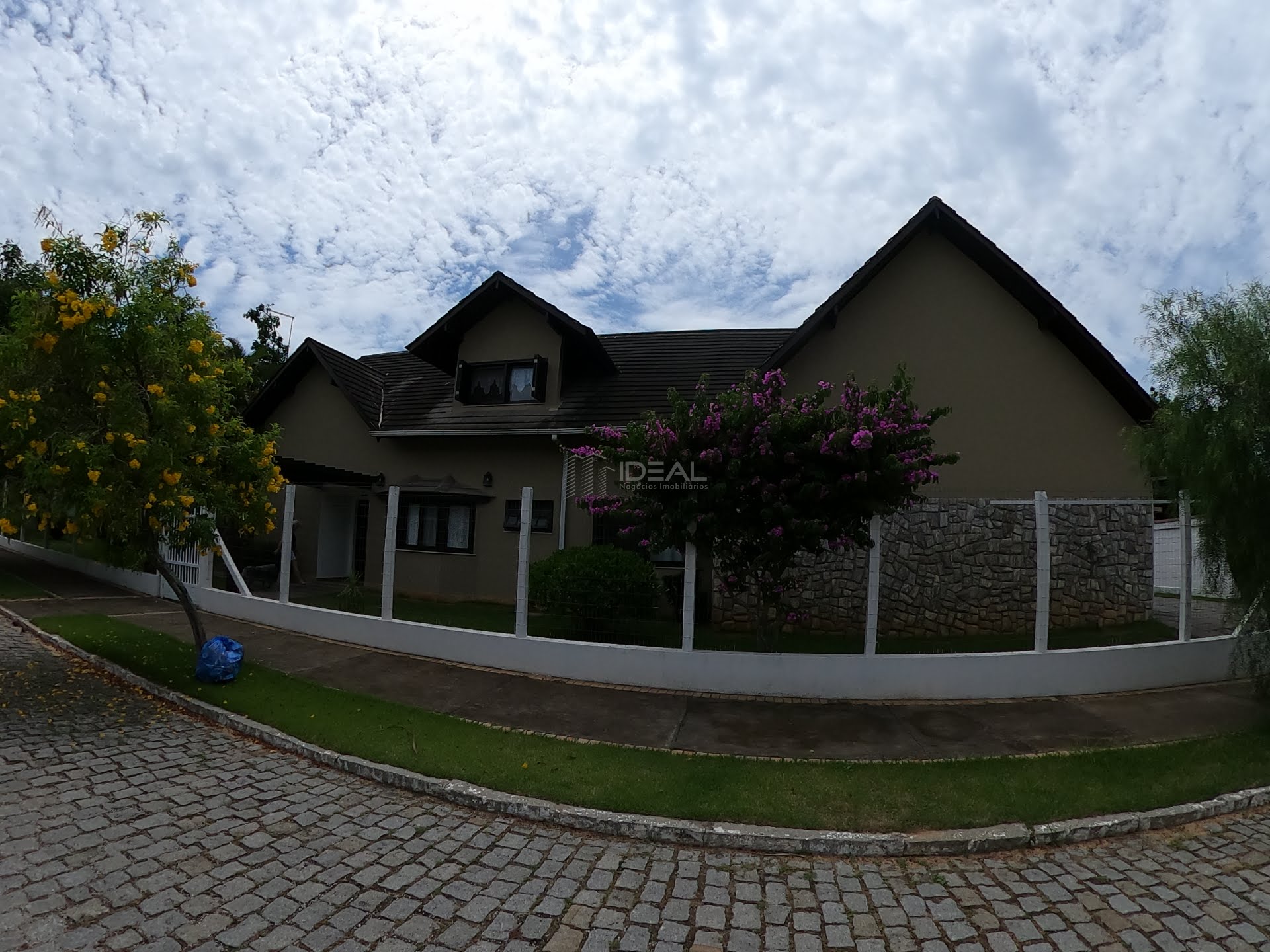 Casa duplex no condomínio Remanso do Paraíba - Campos dos Goytacazes, RJ