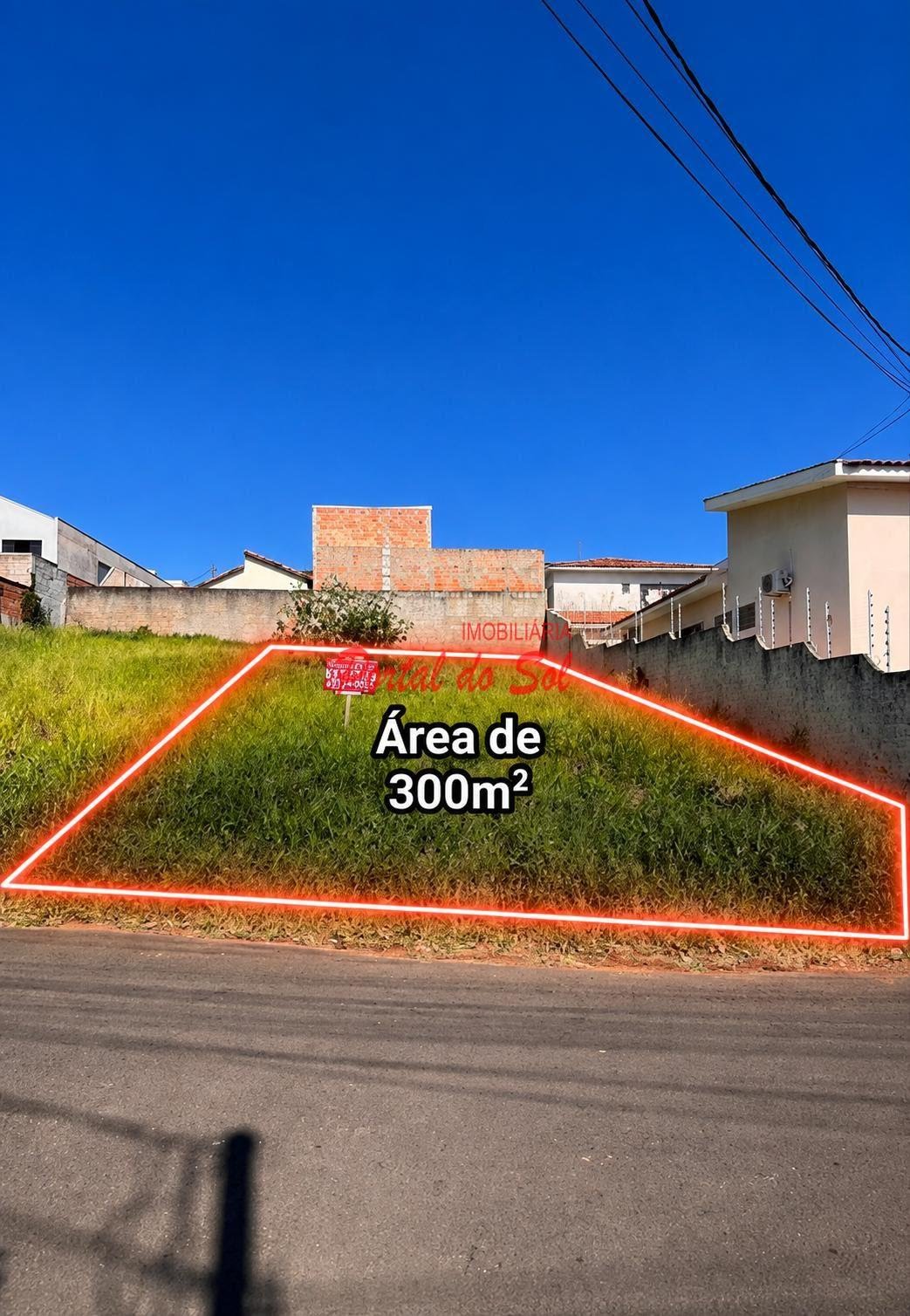Terreno à venda com 300m² de terreno no Jardim Alphaville, Santo Antônio da Platina — foto principal
