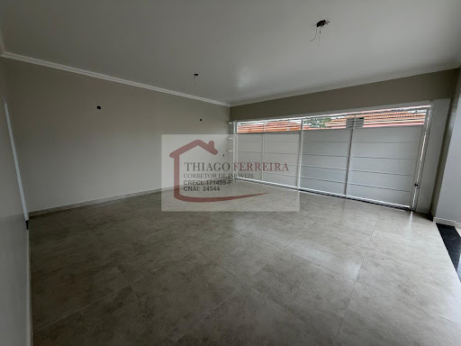 Casa em Jardim Itália  -  Santa Rita do Passa Quatro