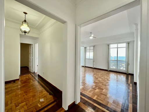 Apartamento 112m² Frente Mar em Copacabana