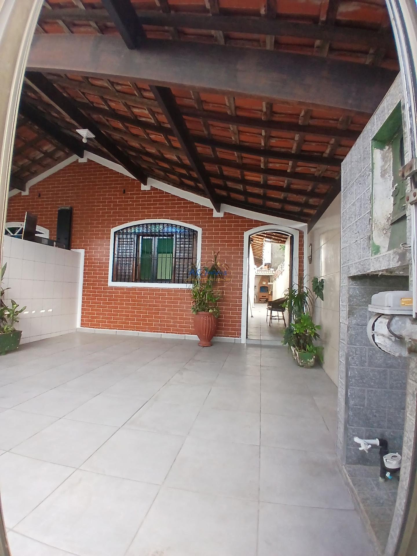 Casa à venda com 2 quartos, 1 suíte, 2 vagas e 125m² no Ocian, Praia Grande (SP) — foto 2 de 28