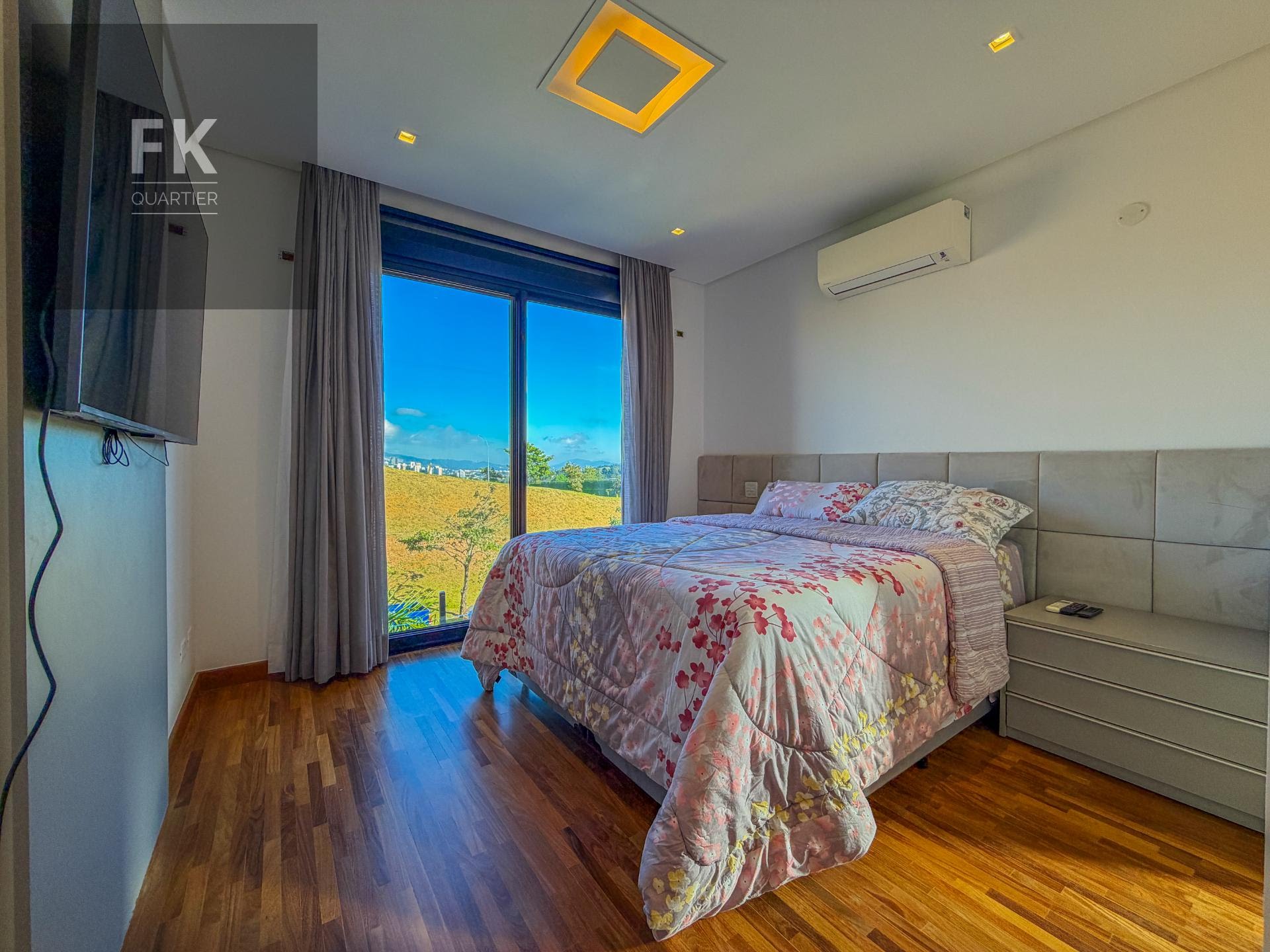 Casa à venda com 4 quartos, 4 suítes, 9 vagas e 446m² no Tamboré, Barueri (SP) — foto 13 de 30