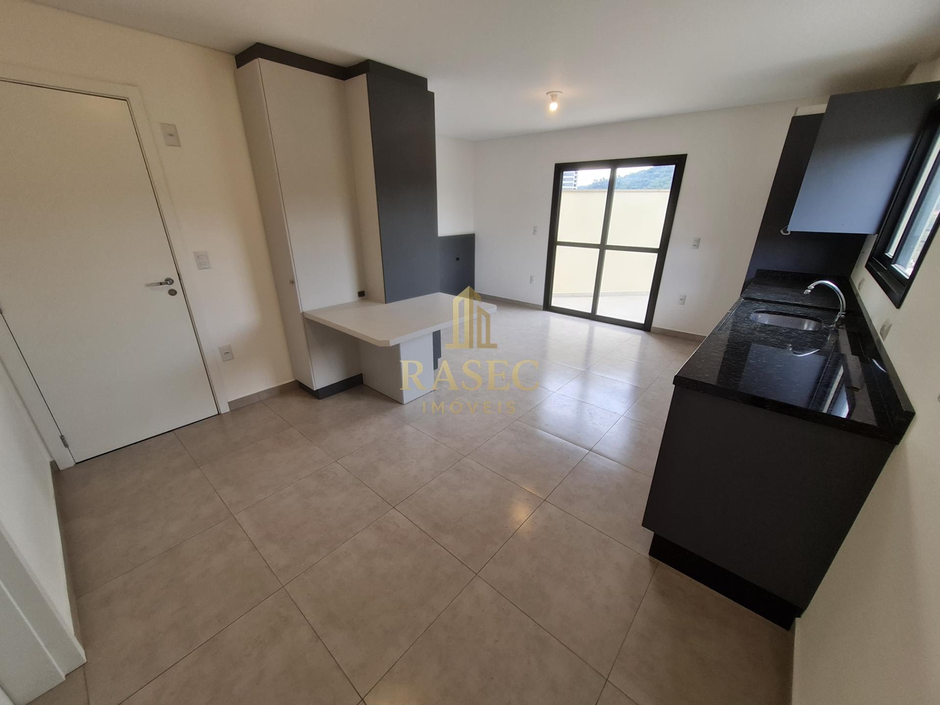Apartamento para alugar com 1 quarto, 1 banheiro e 1 vaga no Santa Terezinha, Brusque (SC) — foto 8 de 12