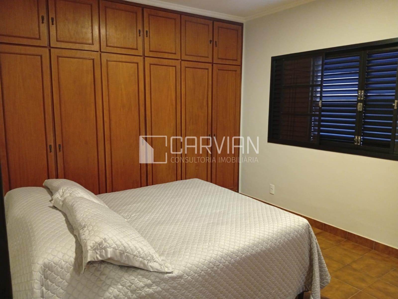 Casa à venda com 3 quartos, 1 suíte, 4 vagas e 220m² no Parque dos Bandeirantes, Ribeirão Preto (SP) — foto 28 de 30