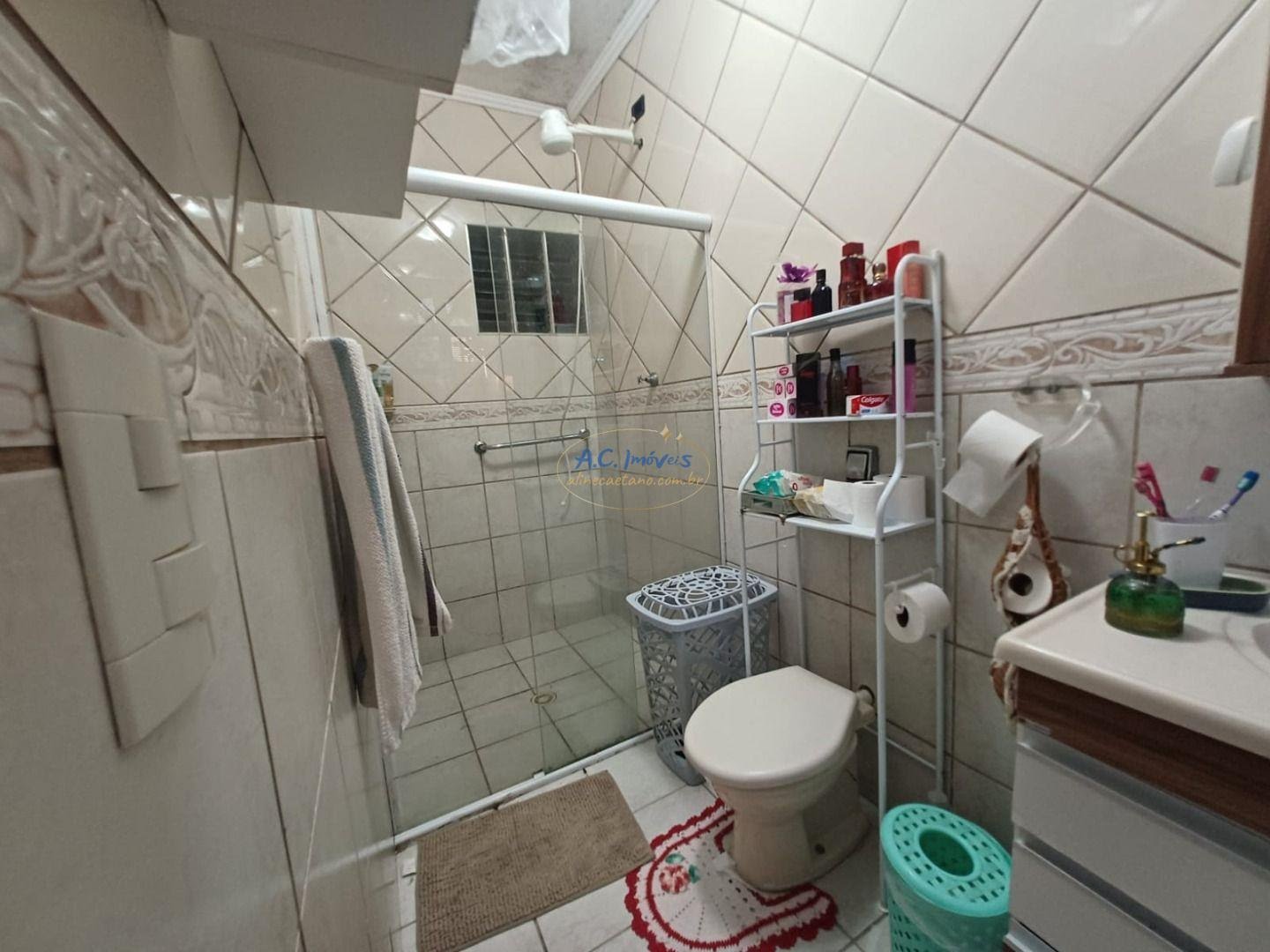 Casa à venda com 3 quartos, 2 suítes, 2 vagas e 174m² no Vila Tupi, Praia Grande (SP) — foto 29 de 30