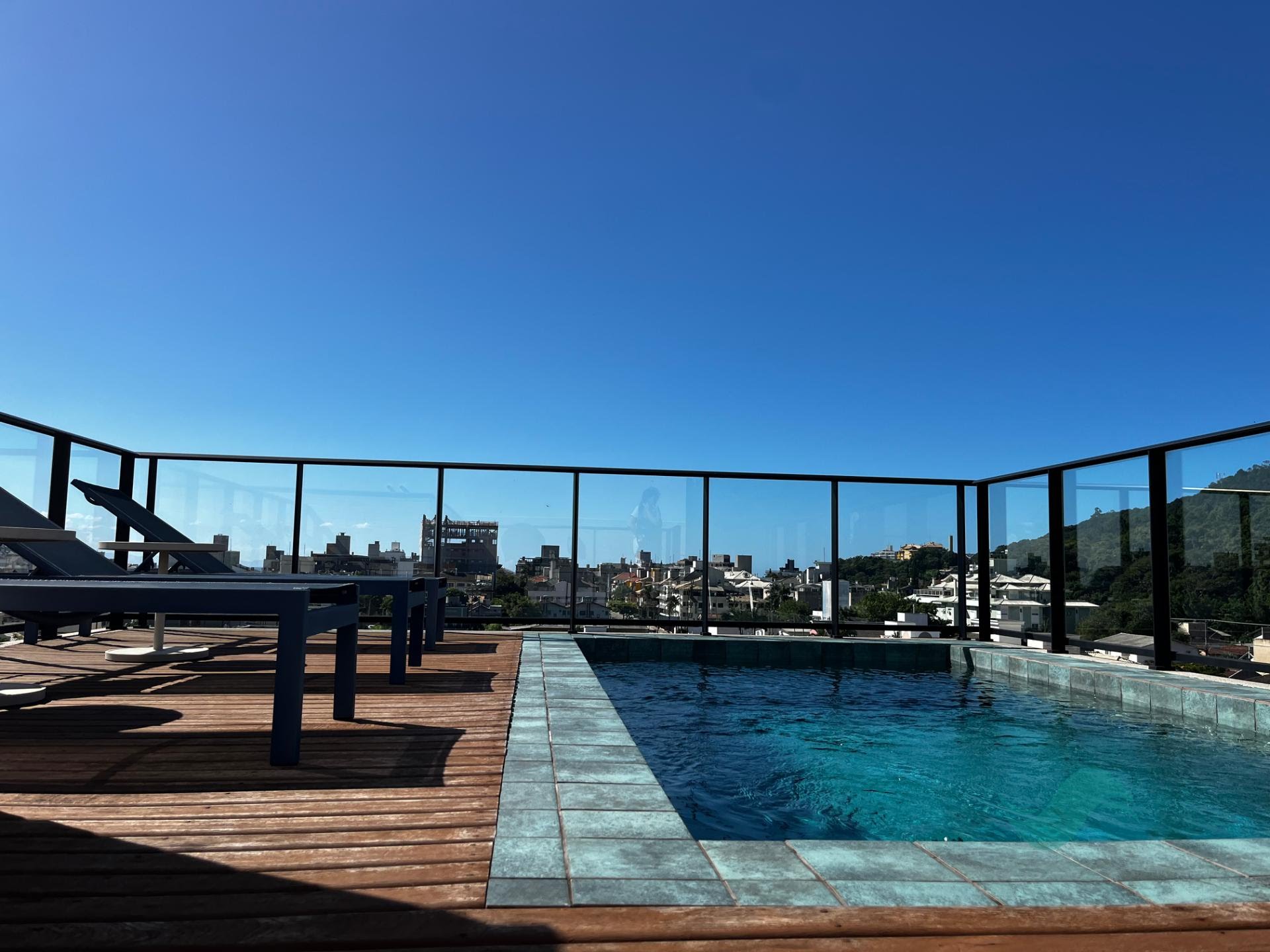 Apartamento à venda com 2 quartos, 1 suíte, 1 vaga e 65m² no Jurerê, Florianópolis (SC) — foto 16 de 17
