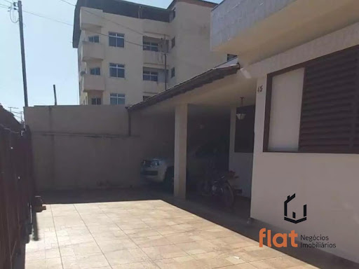 Casa à Venda no Centro de Pará de Minas, 4 Quartos, 170m²