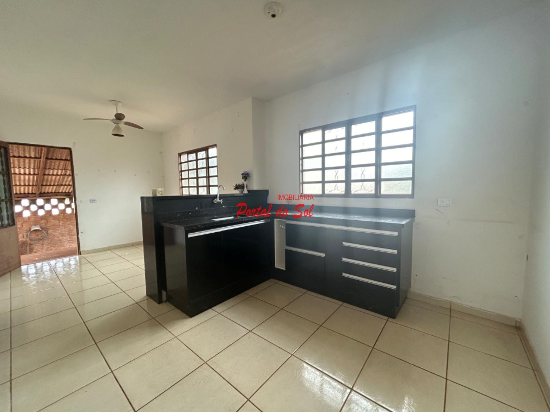 Casa à venda com 3 quartos, 1 banheiro e 1 vaga no Jardim Santo Angelo, Santo Antônio da Platina (PR) — foto 4 de 10