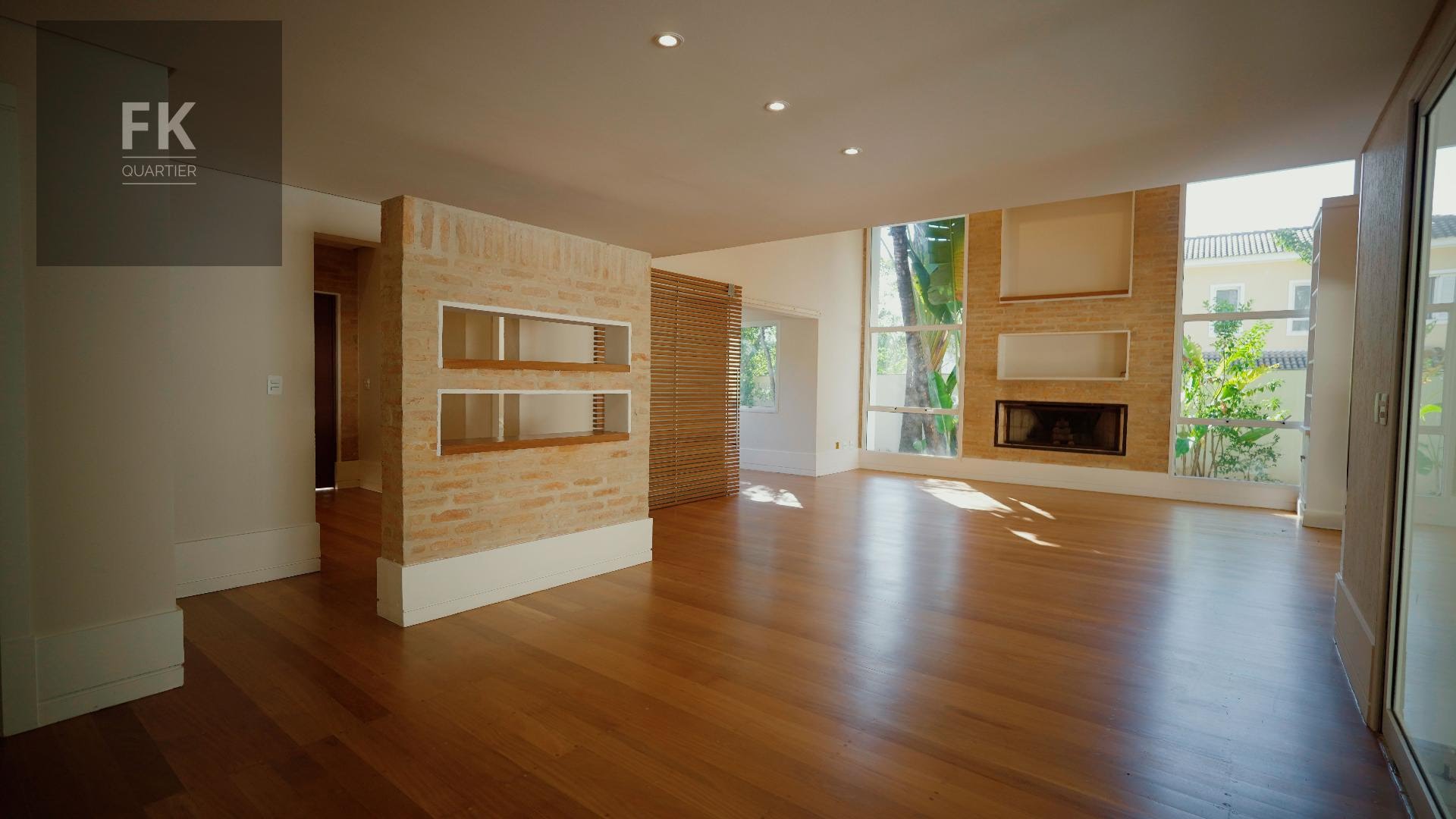 Casa à venda com 4 quartos, 4 suítes, 4 vagas e 360m² no Alphaville Conde II, Barueri (SP) — foto 3 de 30