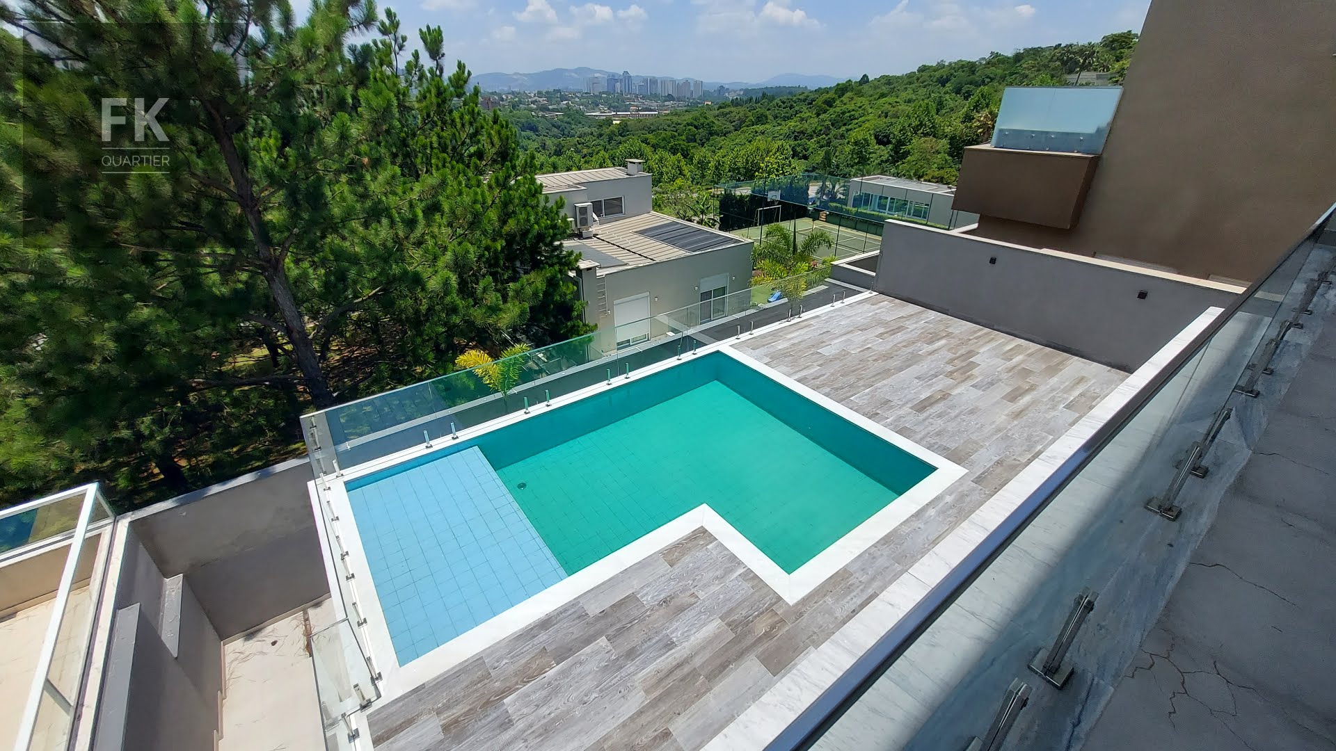Casa à venda com 4 quartos, 4 suítes, 7 vagas e 578m² no Tamboré, Barueri (SP) — foto 12 de 30