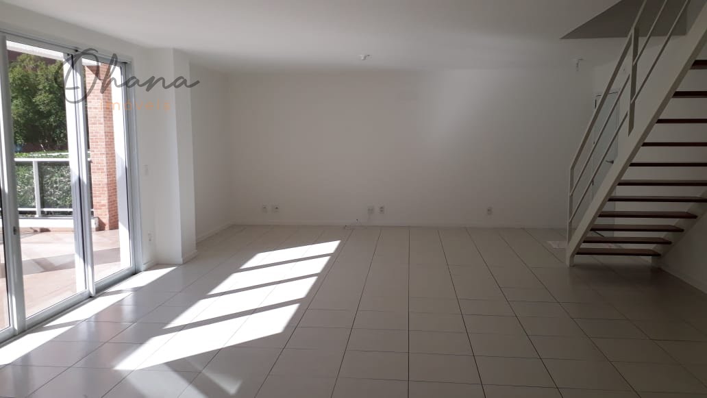 Apto. Duplex Jardim - Sala - Ed. Icaraí - Pedra Branca - Palhoça/SC
