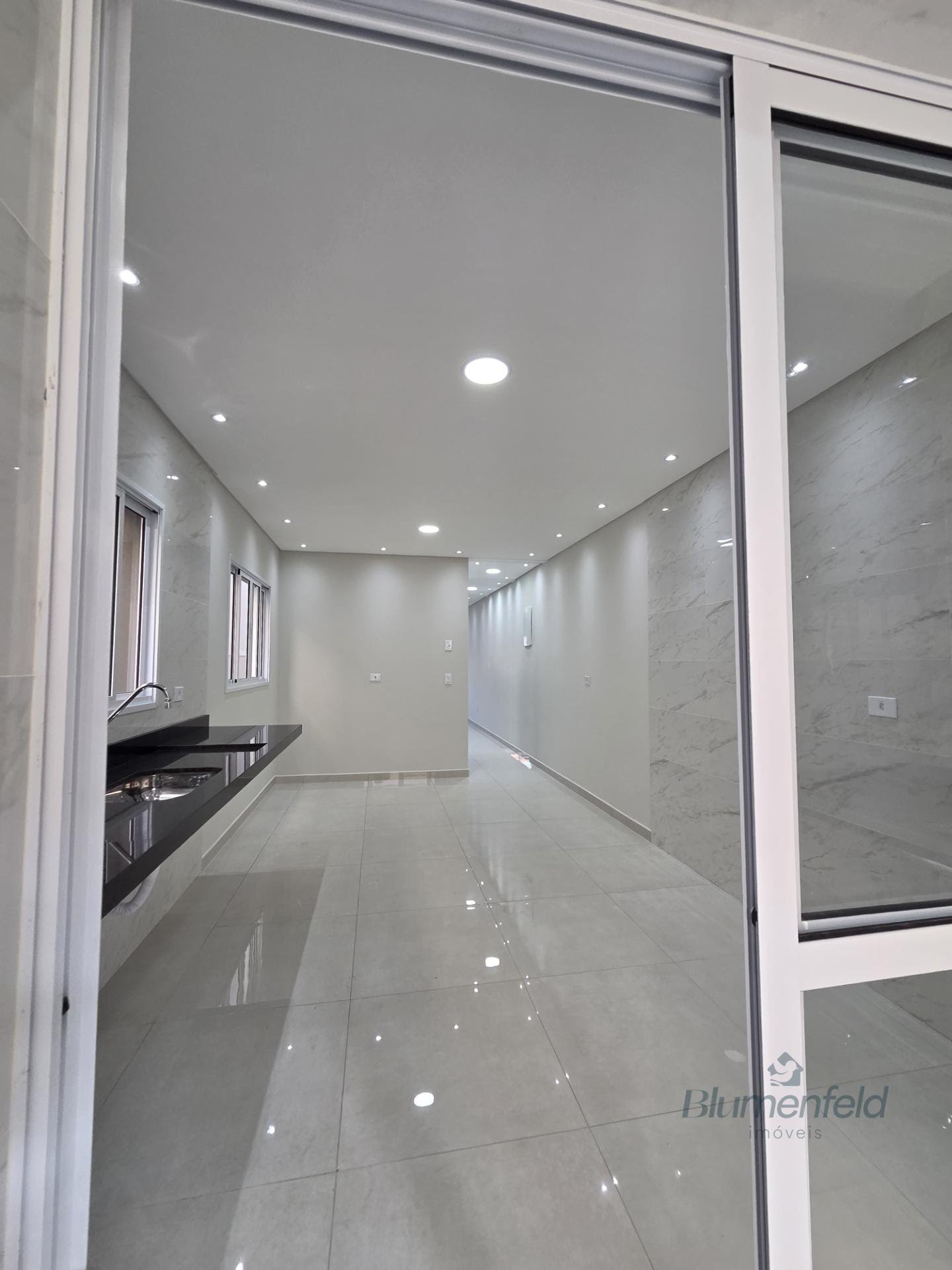 Casa à venda com 3 quartos, 3 suítes, 2 vagas e 114m² no Center Ville, Arujá (SP) — foto 8 de 27