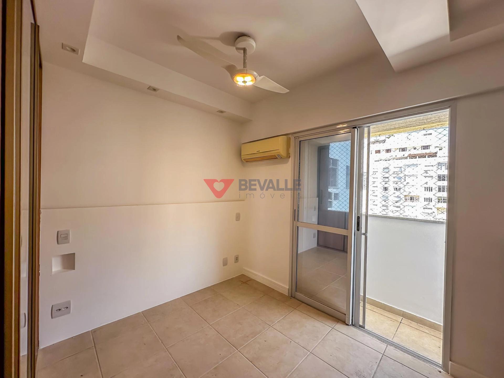 Cobertura à venda com 3 quartos, 3 suítes, 2 vagas e 180m² no Botafogo, Rio de Janeiro (RJ) — foto 14 de 30