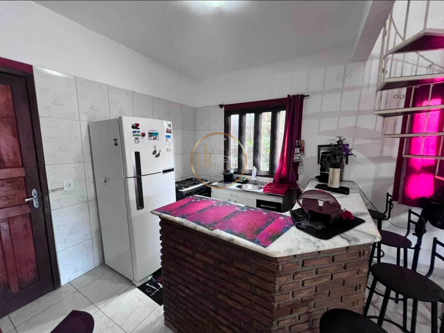 Casa à venda com 5 quartos, 2 suítes e 250m² no Itaperapuan, Porto Seguro (BA) — foto 14 de 15