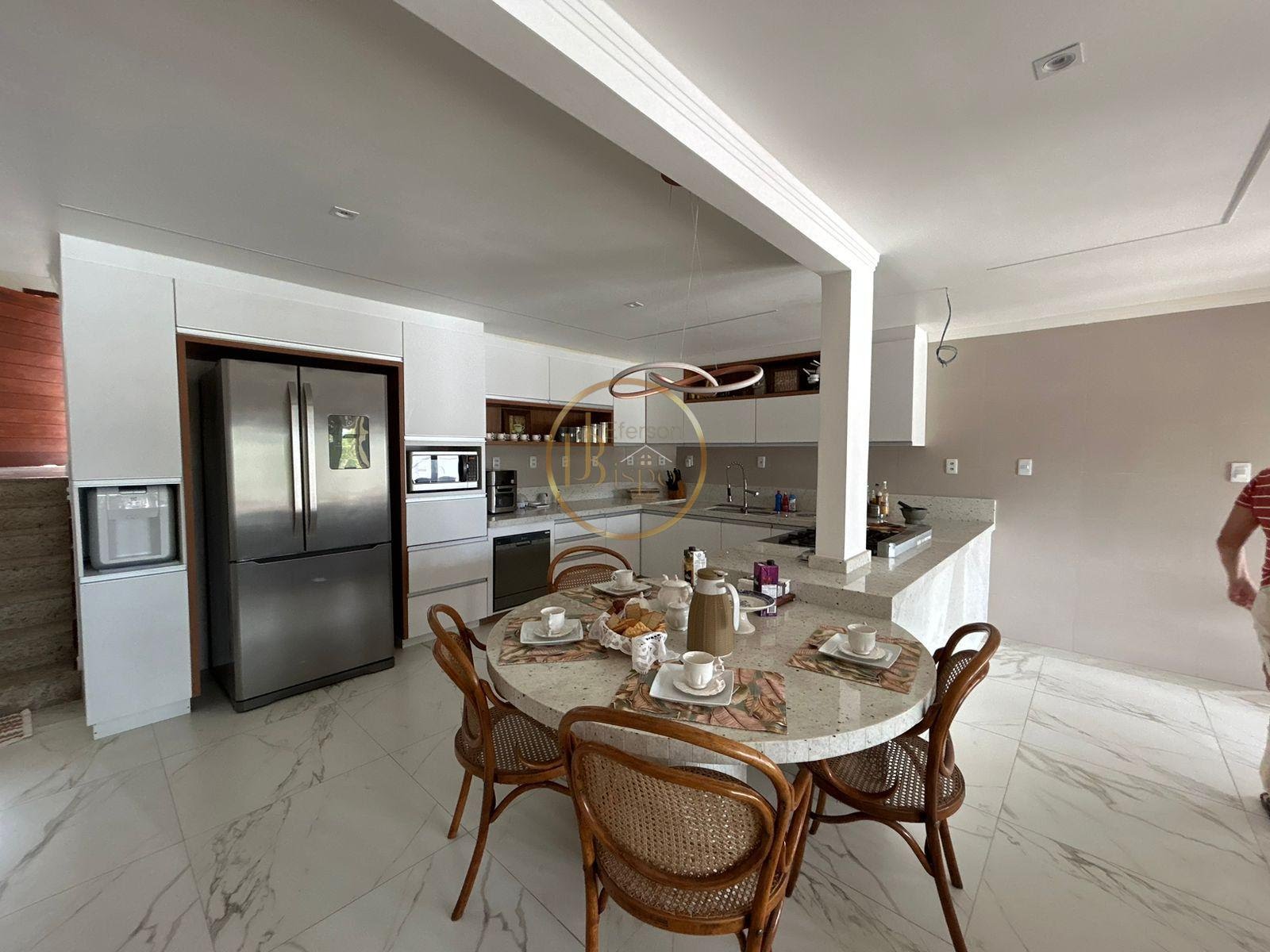 Casa à venda com 4 quartos, 4 suítes, 3 vagas e 390m² no Village 2, Porto Seguro (BA) — foto 5 de 24