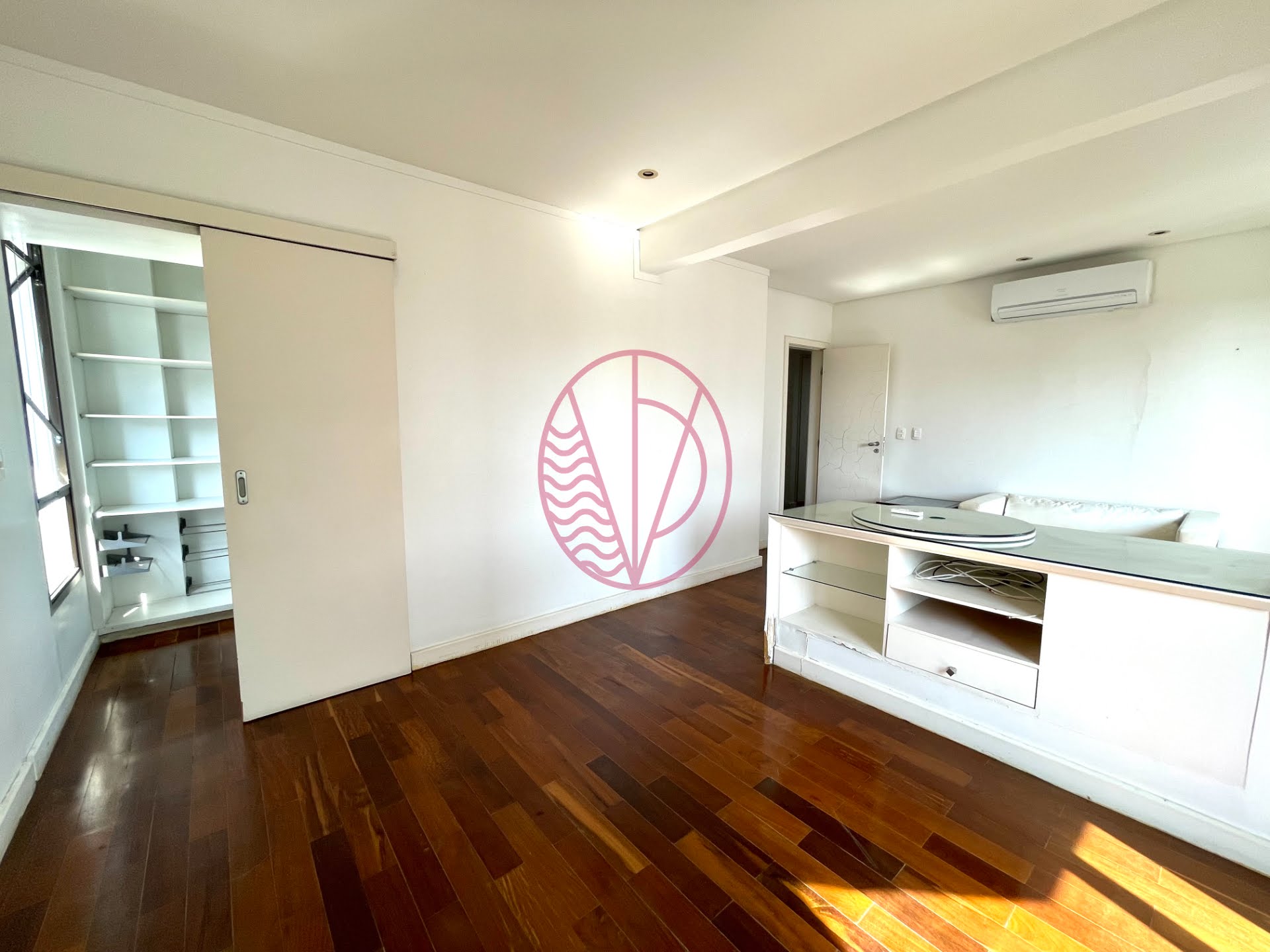 Apartamento à venda com 3 quartos, 2 suítes, 3 vagas e 212m² no Itaigara, Salvador (BA) — foto 25 de 30