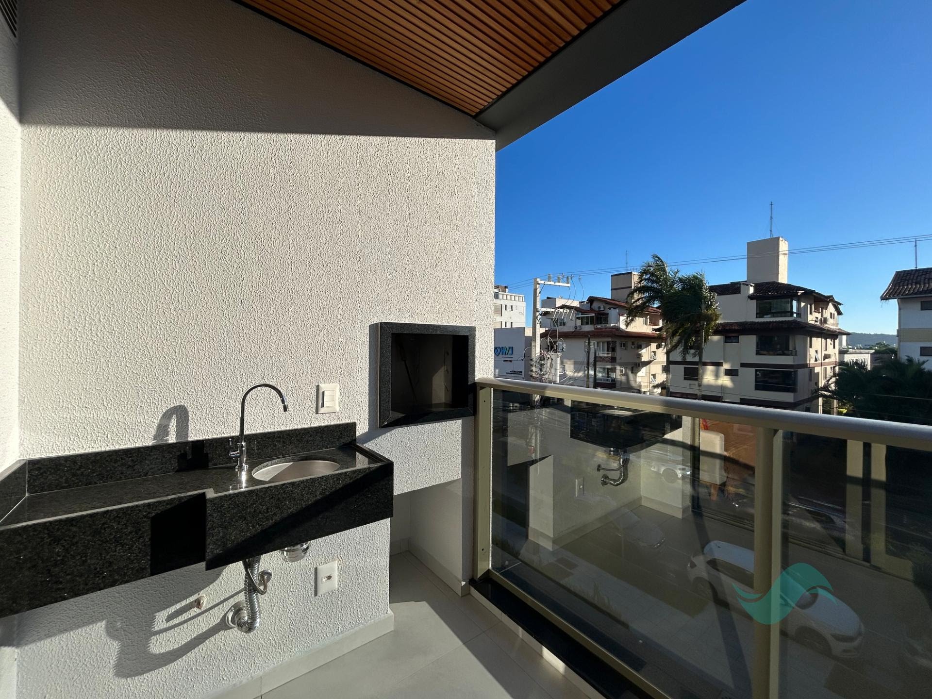 Apartamento à venda com 2 quartos, 2 suítes, 1 vaga e 75m² no Jurerê, Florianópolis (SC) — foto 9 de 11