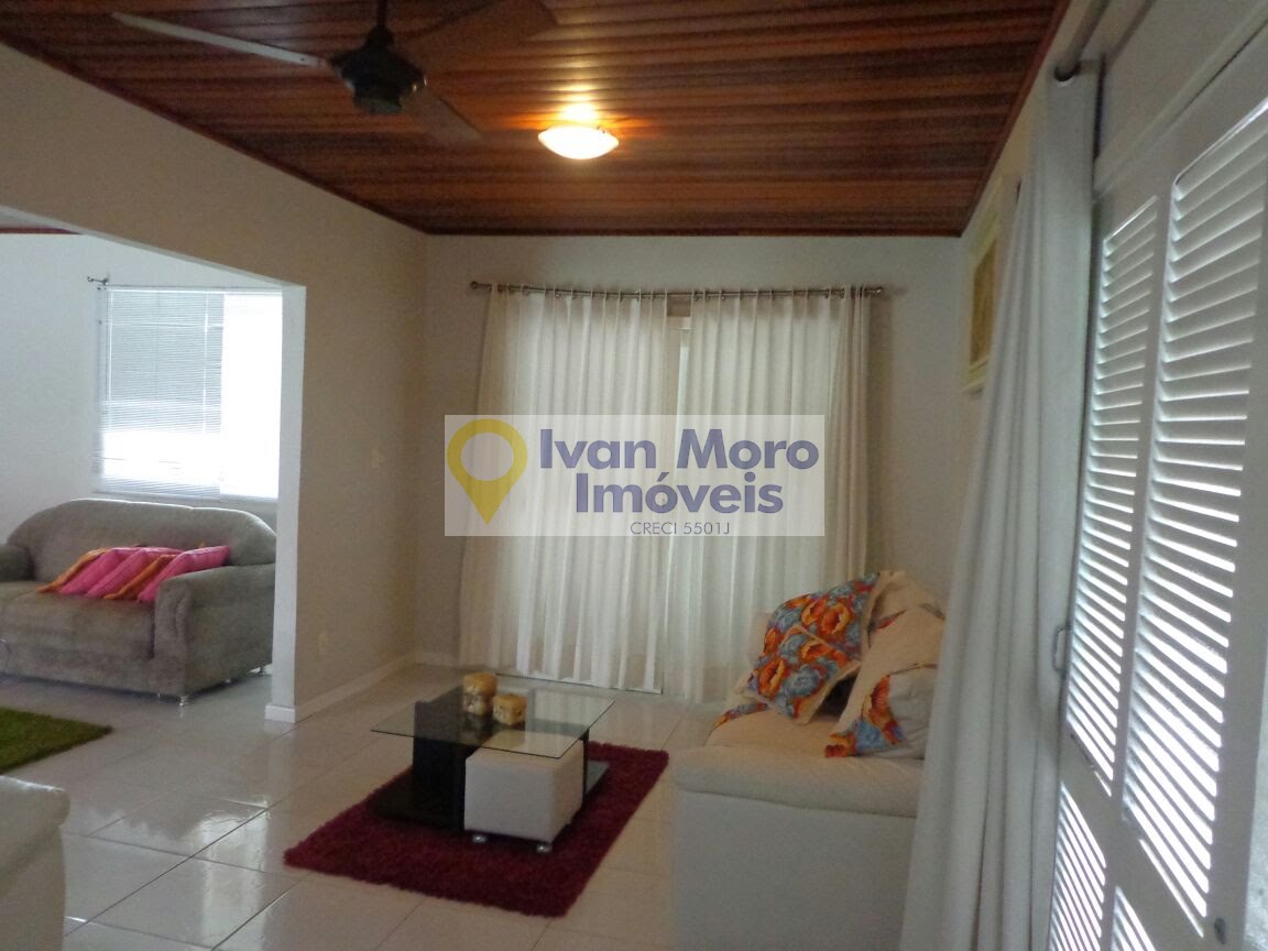 Casa à venda com 3 quartos, 2 banheiros, 3 vagas e 280m² no Daniela, Florianópolis (SC) — foto 12 de 30