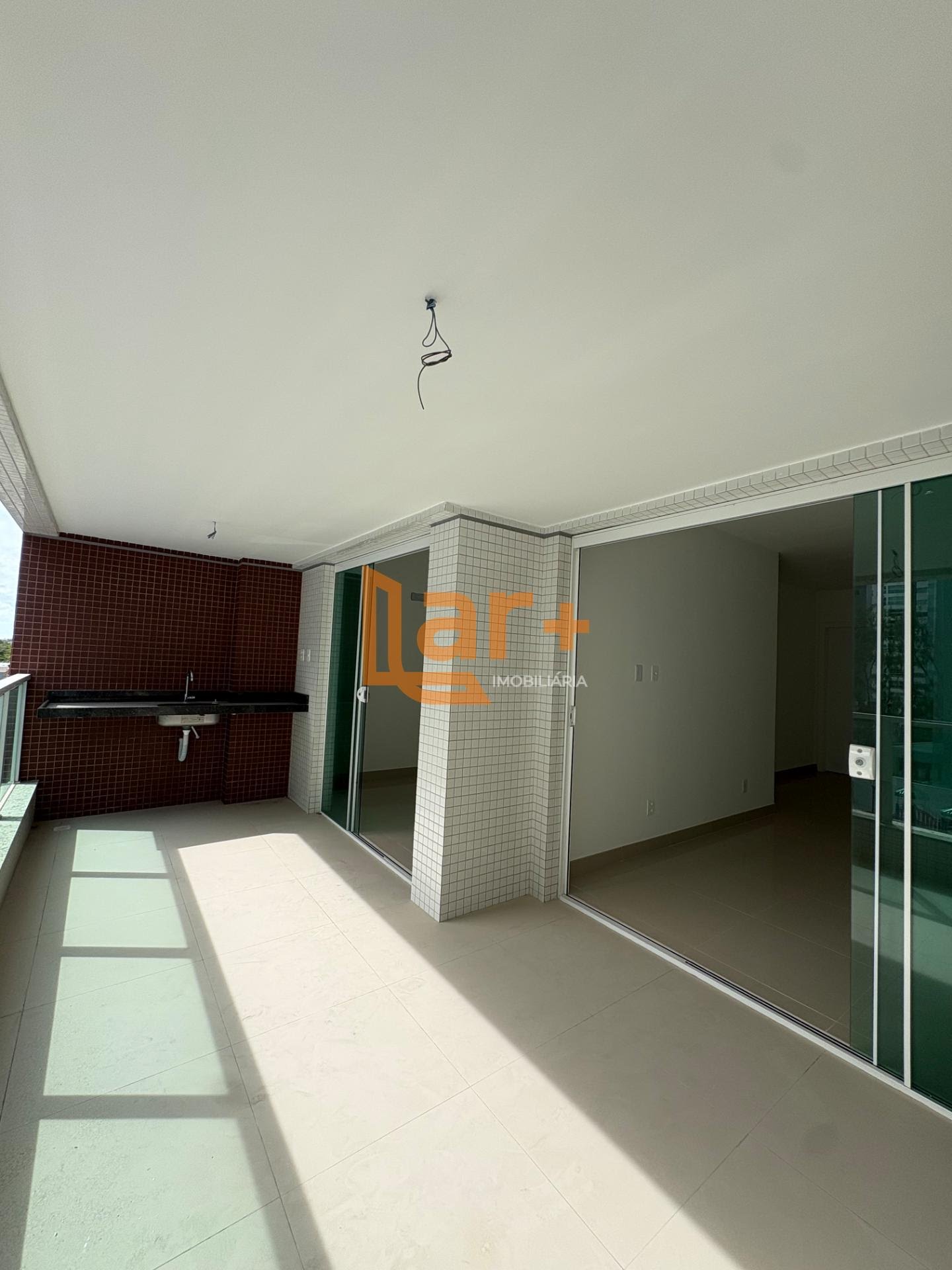 Apartamento à venda com 4 quartos, 2 suítes, 2 vagas e 114m² no Farolândia, Aracaju (SE) — foto 3 de 10