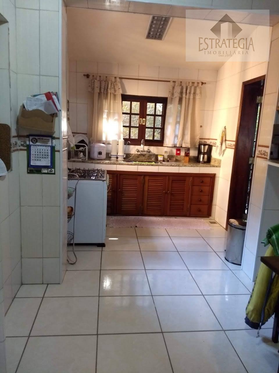 Casa à venda com 4 quartos, 1 suíte, 5 vagas e 280m² no Itaipava, Petrópolis (RJ) — foto 16 de 21