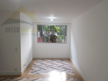 Apartamento em Jardim Celeste  -  São Paulo