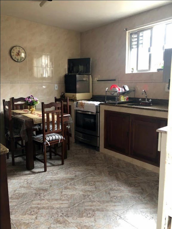 Casa à venda com 3 quartos, 1 suíte e 3 vagas no Valparaíso, Petrópolis (RJ) — foto 14 de 17
