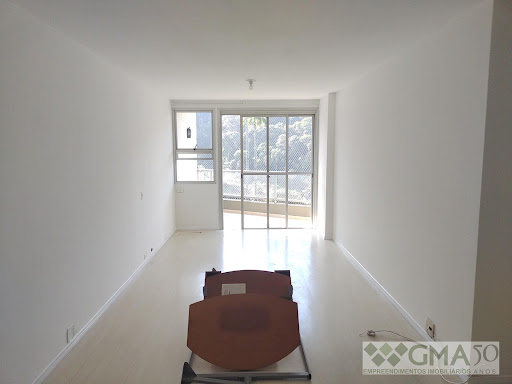 Apartamento em Cosme Velho  -  Rio de Janeiro