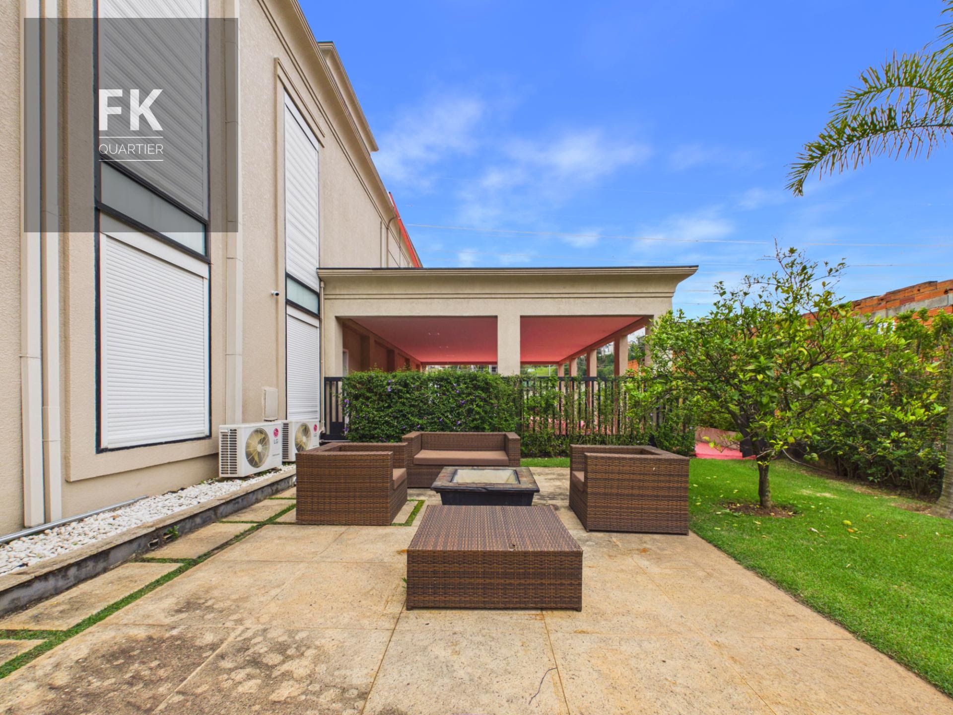Casa à venda com 5 quartos, 5 suítes, 20 vagas e 1400m² no Tamboré, Barueri (SP) — foto 10 de 30