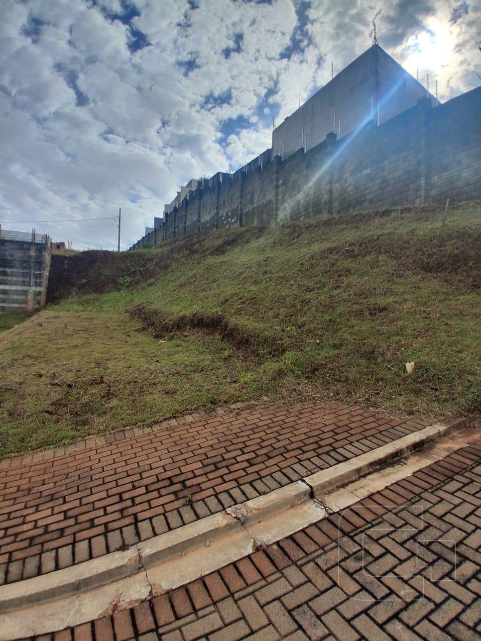 Terreno à venda com 270m² de terreno no Jardim Florais do Lago – Apucarana-pr, Apucarana (PR) — foto 2 de 2