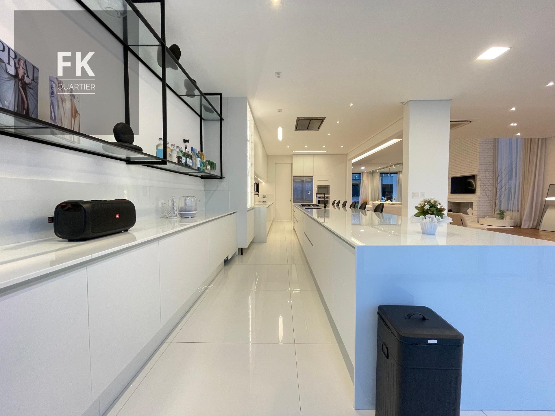Casa para alugar com 4 quartos, 4 suítes, 4 vagas e 495m² no Tamboré, Santana de Parnaíba (SP) — foto 10 de 30