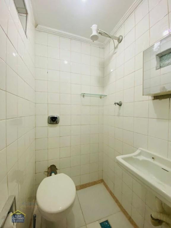 Casa à venda com 3 quartos, 1 suíte, 3 vagas e 150m² no Tupi, Praia Grande (SP) — foto 16 de 30