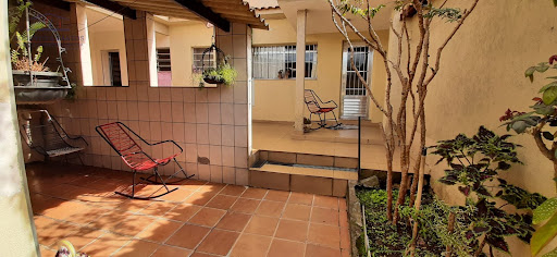 Quintal dos fundos 