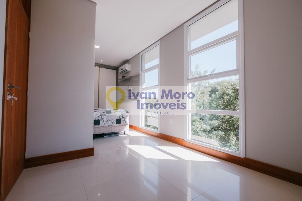 Casa à venda com 4 quartos, 4 suítes, 4 vagas e 287m² no Vargem Grande, Florianópolis (SC) — foto 18 de 22