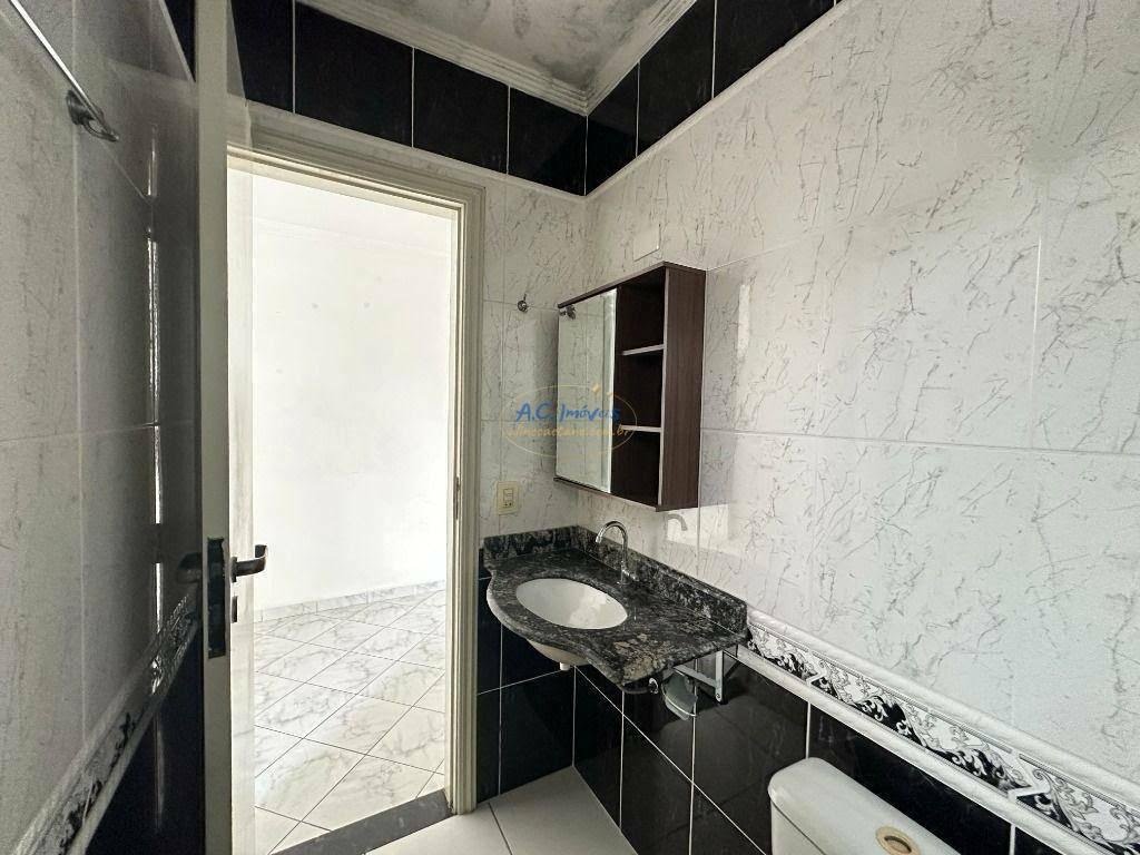 Casa à venda com 3 quartos, 1 suíte, 2 vagas e 132m² no Canto do Forte, Praia Grande (SP) — foto 16 de 27