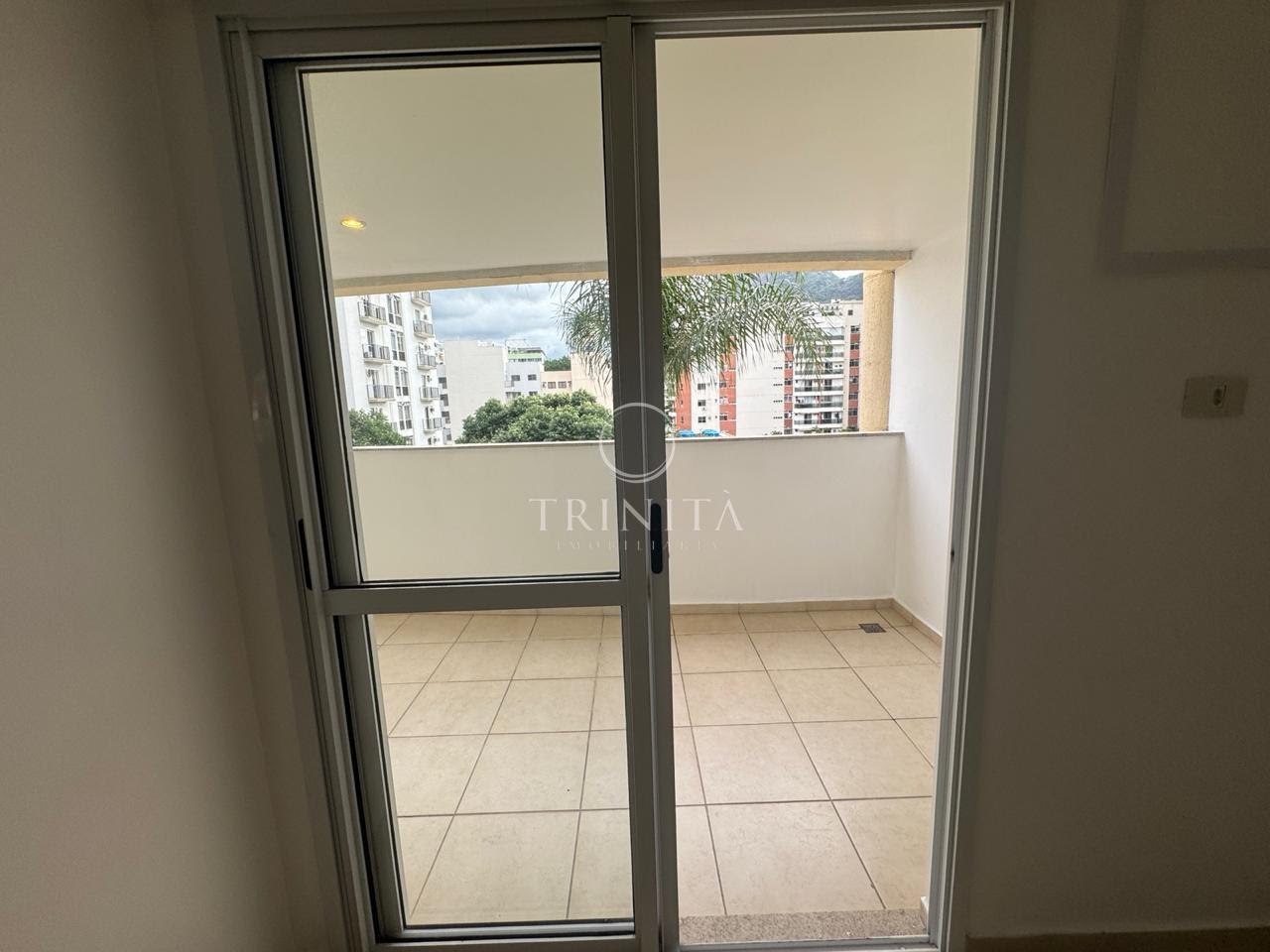 varanda-trinitaimobiliaria-placevertebotafogo