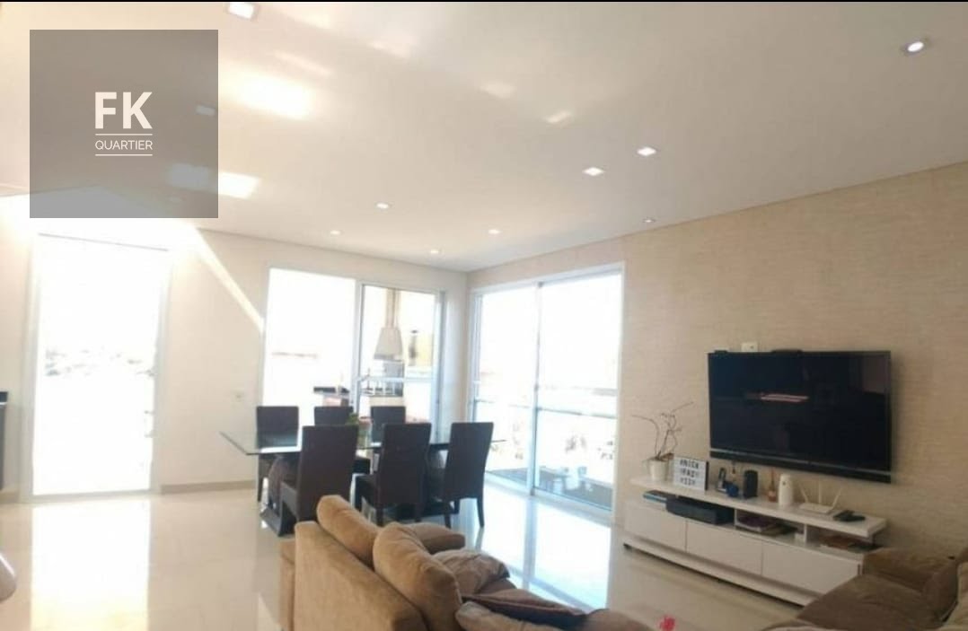Casa à venda com 5 quartos, 3 suítes, 4 vagas e 245m² no Suru, Santana de Parnaíba (SP) — foto 4 de 20