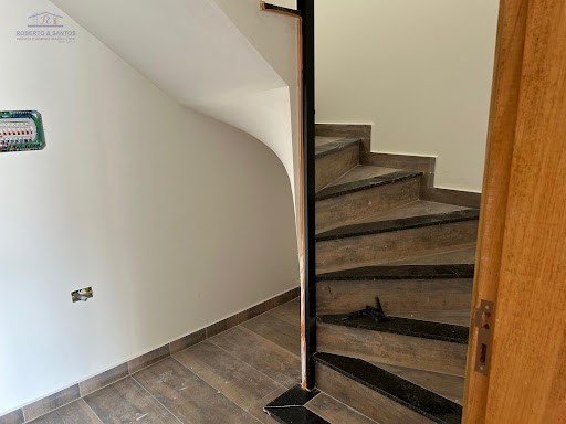 Escadas para a sala