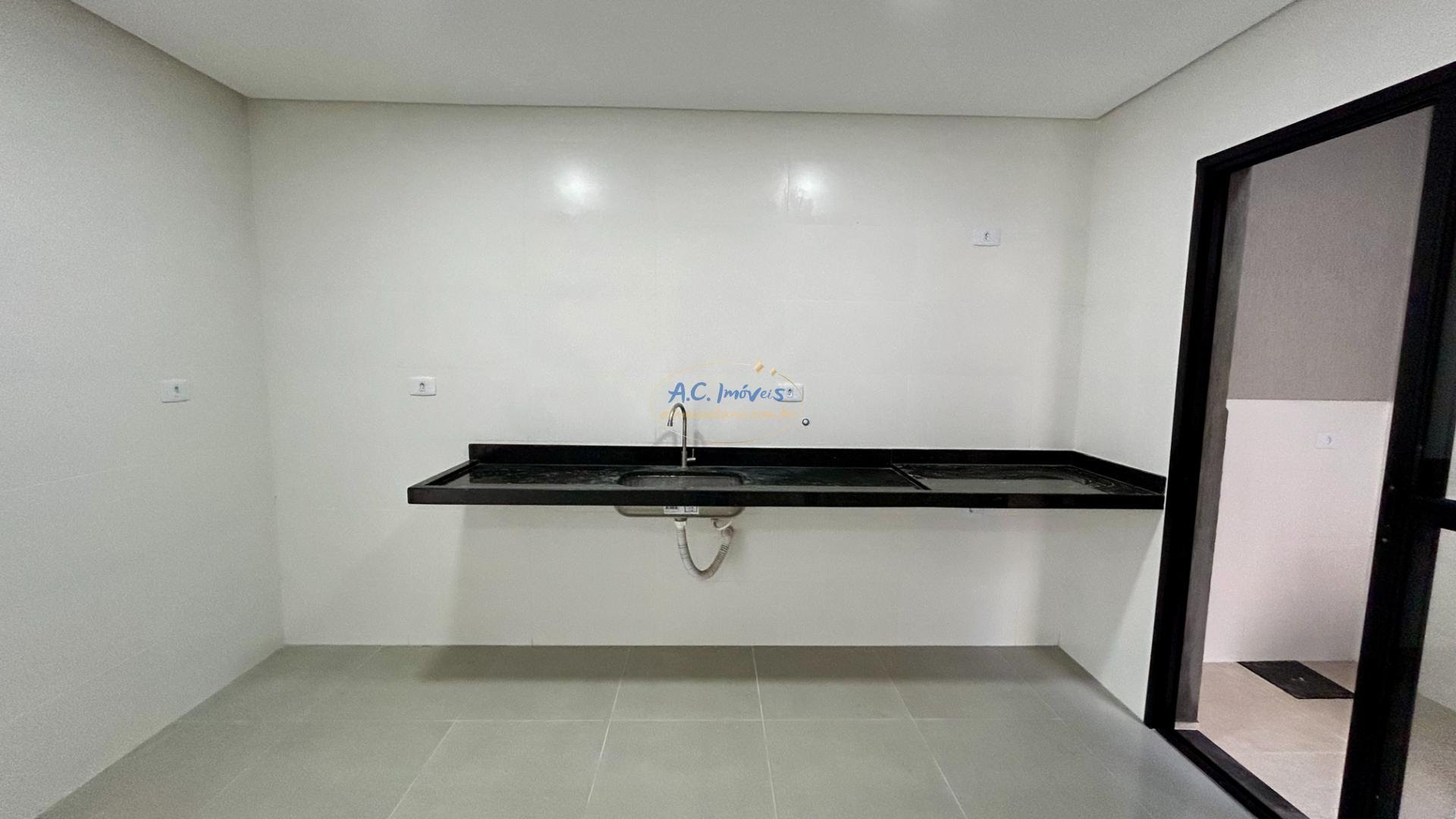Casa à venda com 2 quartos, 2 suítes, 1 vaga e 60m² no Jardim Melvi, Praia Grande (SP) — foto 7 de 30