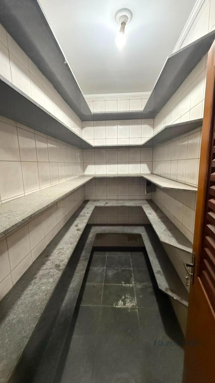 Casa para alugar com 3 quartos, 2 suítes, 3 vagas e 200m² no Condomínio Arujazinho IV, Arujá (SP) — foto 24 de 30